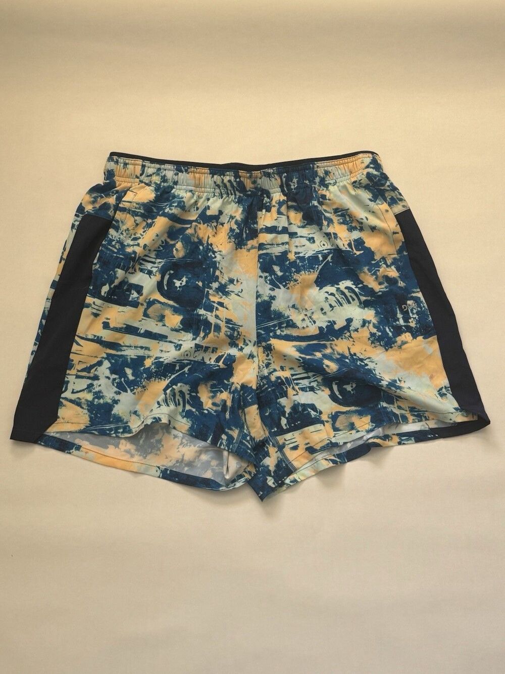 DSG 5" Stride Running Shorts Blue Yellow Abstract Print Built-In Brief M NWT